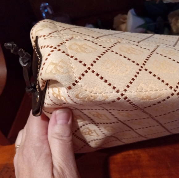 Dooney and Bourke East West Slouch canvas signature fabric. Cream and brown. - Picture 14 of 16